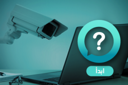 كاميرا تقوم بتسجيل شاشة الحاسوب مباشرة لمراقبة تصرّفات المستخدمين.